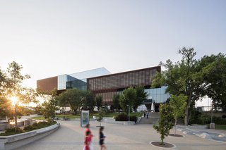 The Remai Modern in Saskatoon. (photo by Adrien Williams)