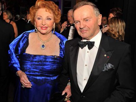 Jacqueline Desramais with the Honourable Serge Joyal at the 2012 Museum Ball. (photo by Denis Bernier)