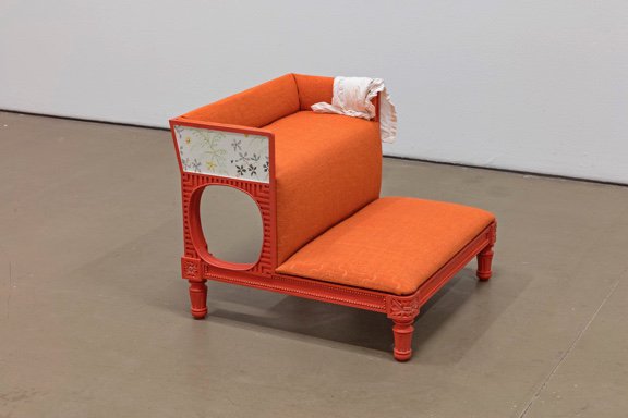 Anne Low, "Bedchamber for a paper stainer (bedsteps)," 2018