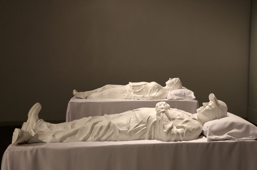 Heather Benning, “Sarcophagi: Rosalie and Larry,” 2015