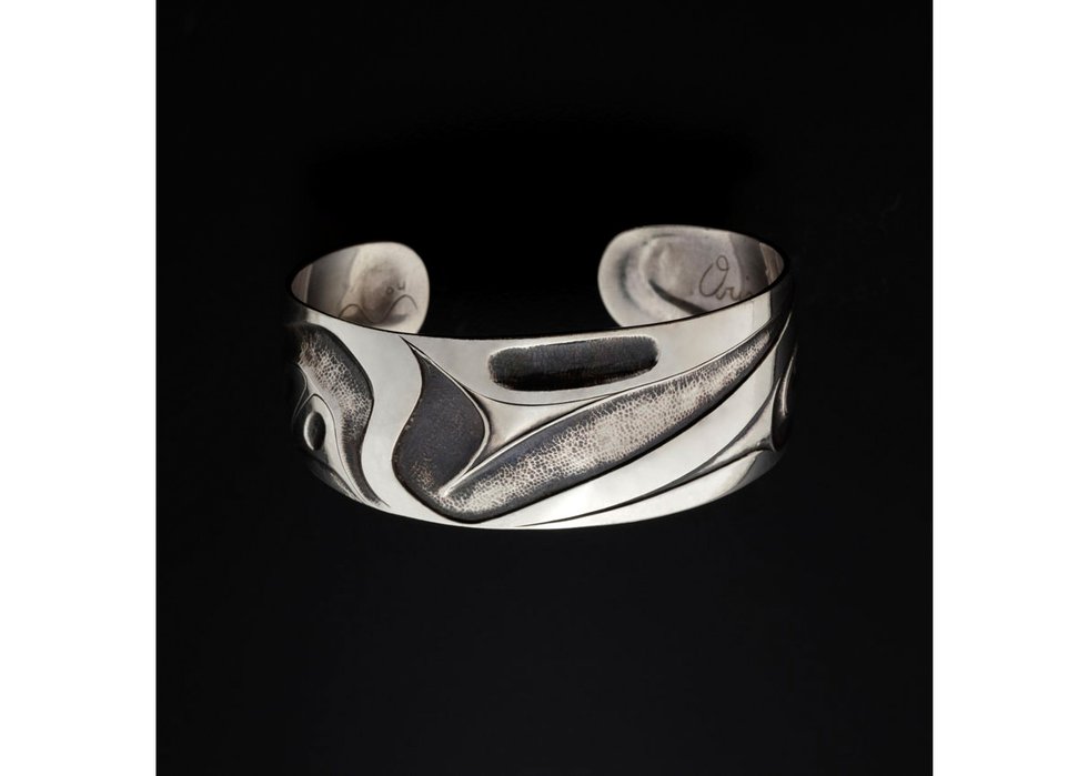 Jay Simeon (Haida/Blackfoot), “Origin of the U-Form Bracelet,” 2004