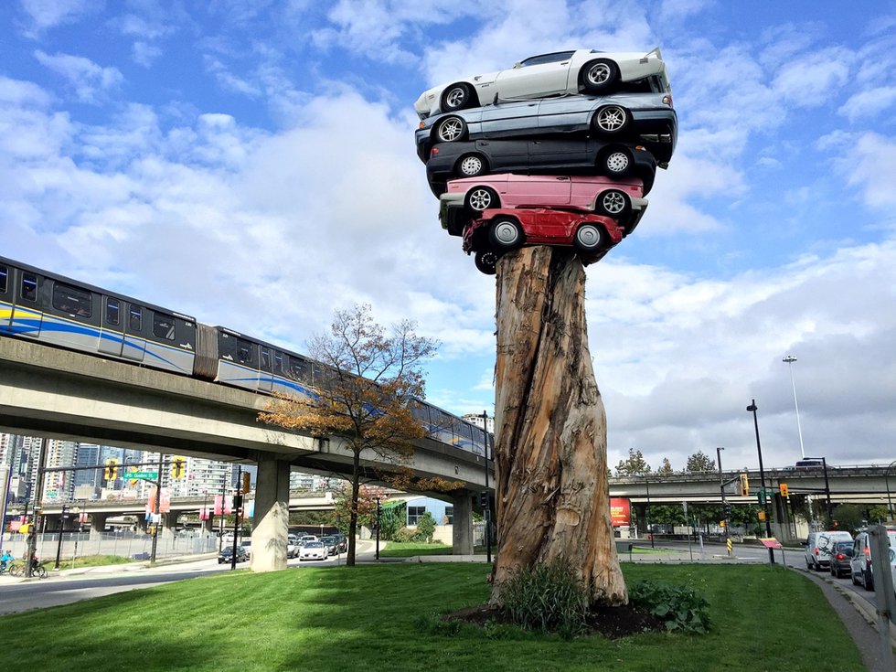 Marcus Bowcott and Helene Aspinall, “Trans Am Totem,” installation view at the intersection of Quebec Street and Milross Avenue in 2015. (photo by Janet McDonald)