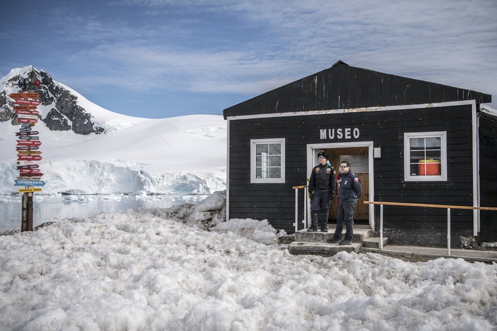 Jeff Topham, “Museo, Gonzales Videla Base, Paradise Bay, Antarctica,” 2018, C-print mounted aluminum, 16” x 24 (courtesy the artist)