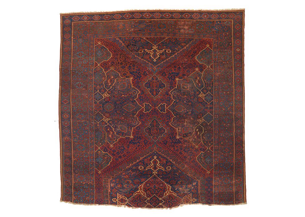 Four–lobed medallion Uşak carpet fragment, 18th century