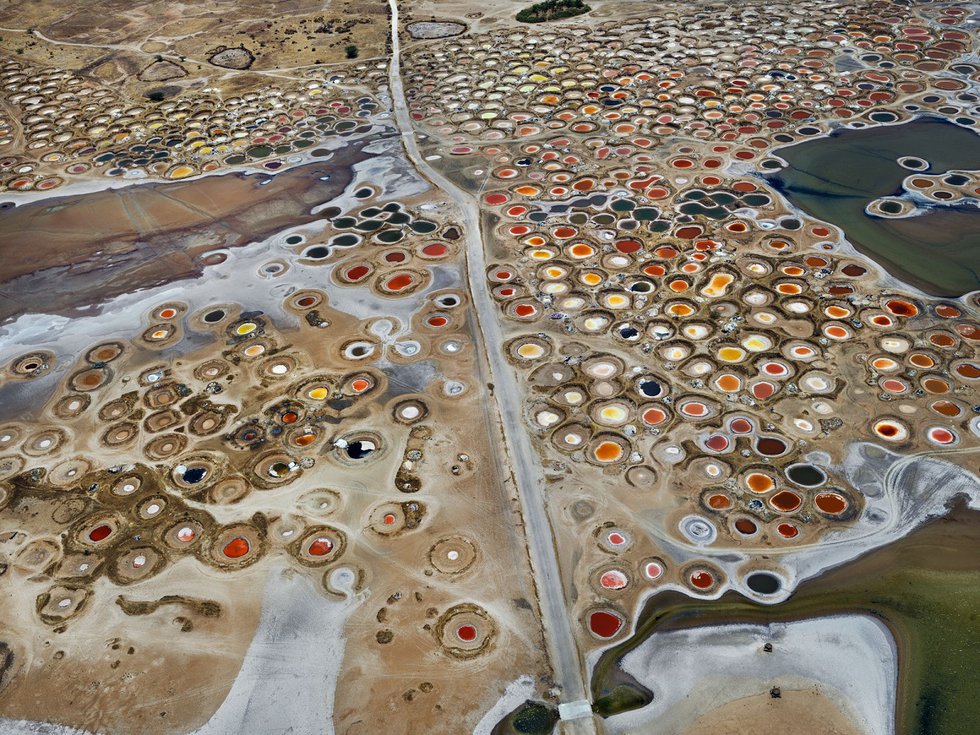 Edward Burtynsky, “Salt Ponds #4, Near Naglou Sam Sam, Senegal,” 2019