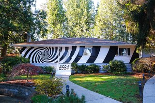 Deer Lake Gallery in Burnaby, British Columbia, has suspended operations.